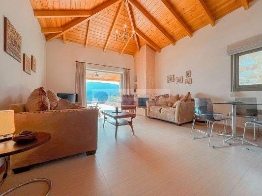 6bd7878d9cb44299ba798fb0dfe1ce44-original