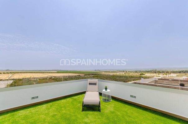 Spacious Detached Villa with Private Pool in Bigastro, Orihuela