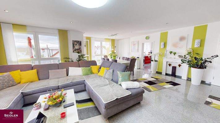 2.OG- Offener, heller Wohn-/ Essbereich - Bild 1