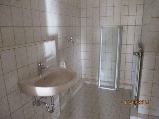 Waschmaschinenanschluß im Bad