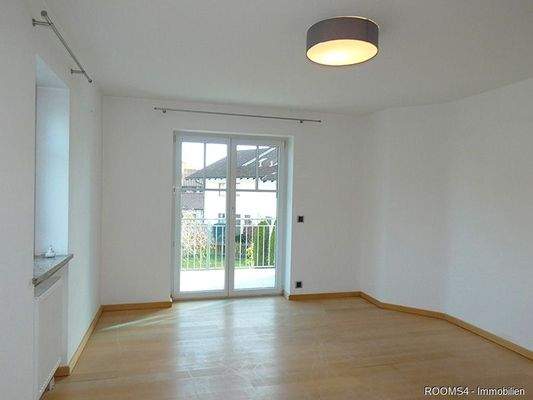 Kinderzimmer  mit Balkon