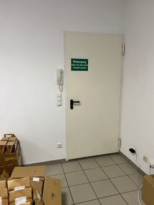 Zusätzlicher Ausgang Hausflur