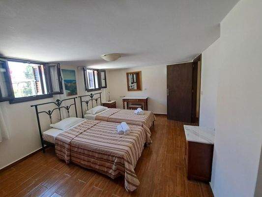 Kreta, Douliana: Elegante Maisonette mit Gemeinschaftspool zu verkaufen