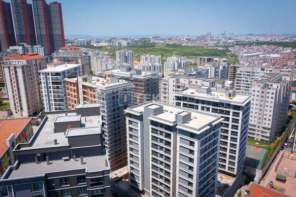 Apartments with Master Bathroom and Balcony in Esenyurt, Istanbul