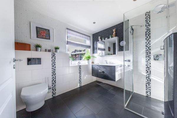 DI - Forbes Global Properties_17