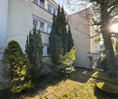 Mehrfamilienhaus (1)