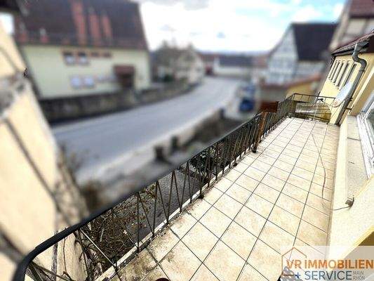 Balkon neues Gebäude