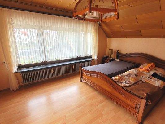 Schlafzimmer im Dachgeschoss