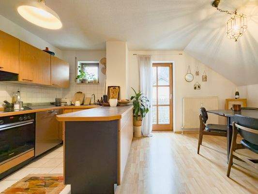 Küche / Balkon