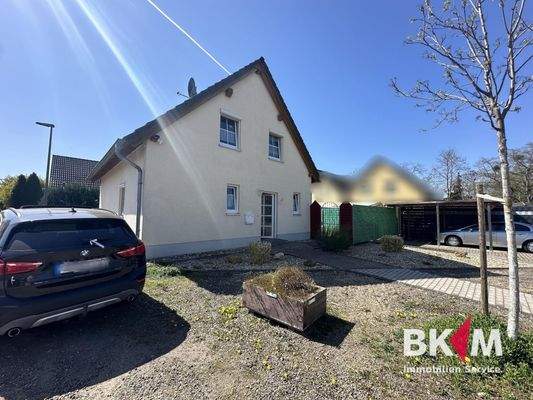 Hausansicht Straßenseite