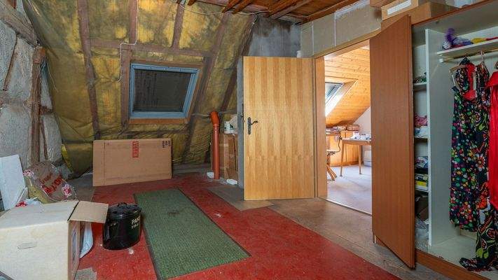 Dachgeschoss mit Ausbaureserve