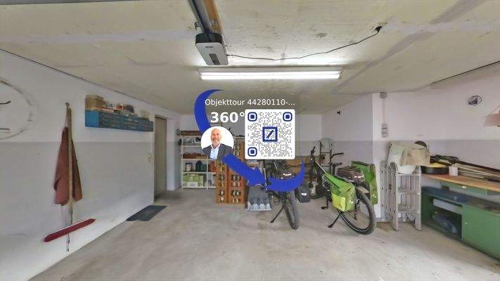 Großraumgarage im Haus