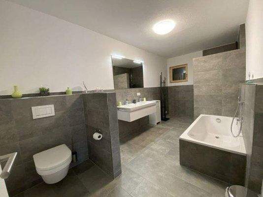 Einliegerwohnung - Bad