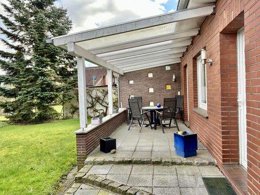 Überdachte Terrasse