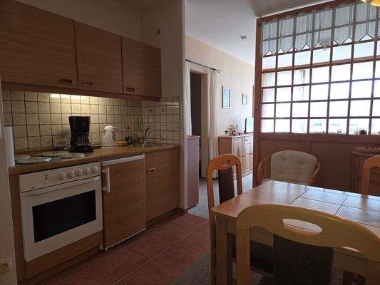 Küchenzeile/Essplatz