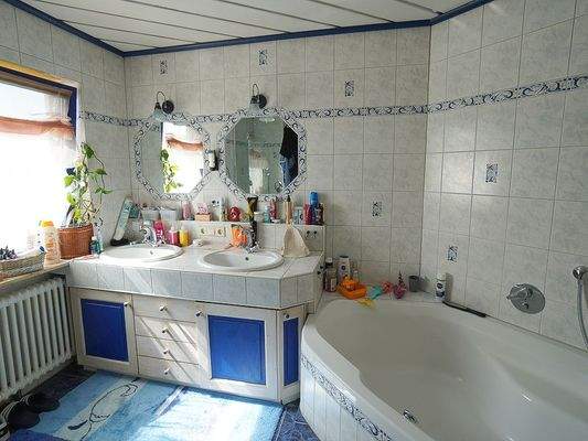 Bad zum Elternschlafzimmer