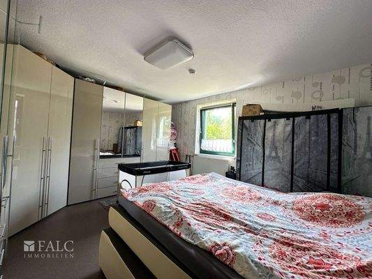 *Schlafzimmer EG