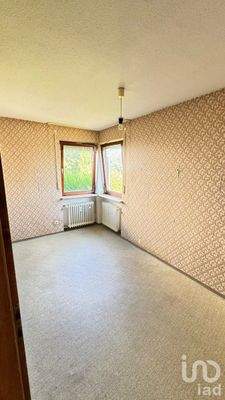 eventuell Büro/Kinderzimmer EG