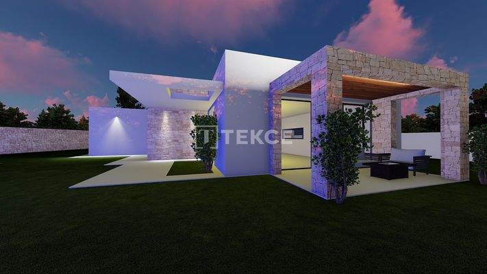 Spacious 3 Bedroom Villa with Private Pool in Calpe