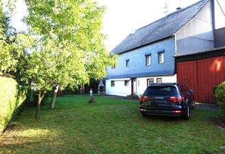 Große Garage u Lagerschuppen