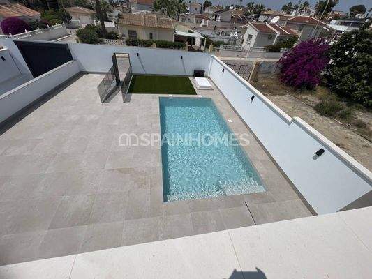 New Houses with Private Pool in Ciudad Quesada