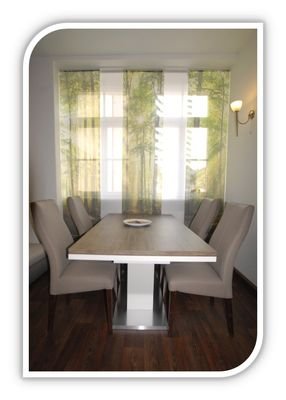 Wohnzimmer Bild 2