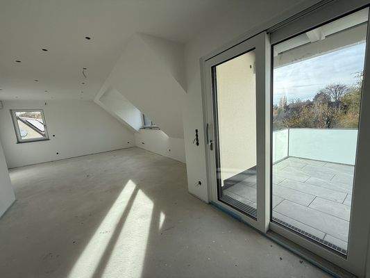 Schiebetüre zum  Balkon
