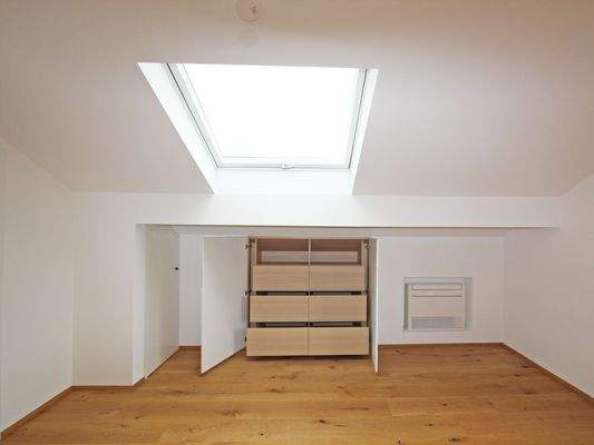 Studio DG Kommode.jpg