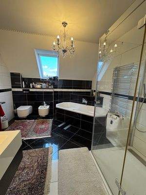 Dusch- und Wannenbad (5)