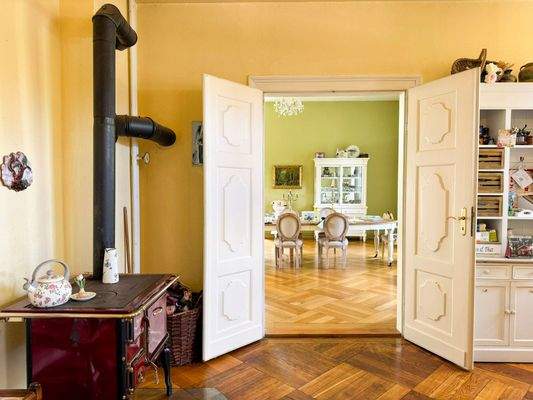 Küche mit historischem Ofen