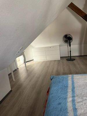 Dachgeschoss, Zimmer 2