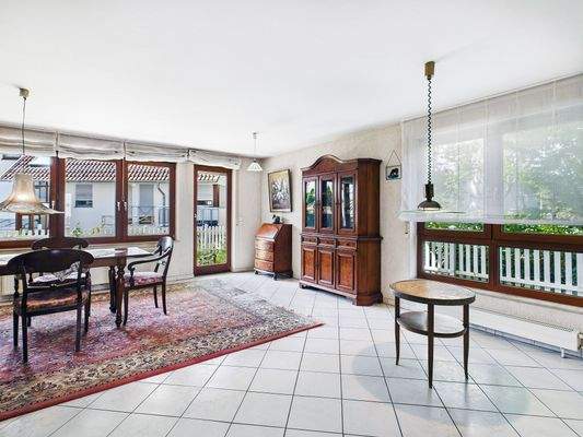 Wohn- und Essbereich