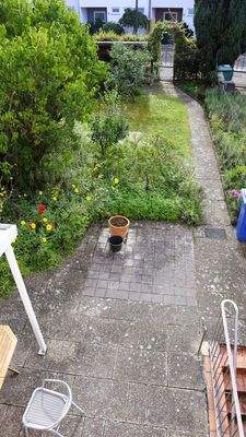 Blick aus OG auf Terasse