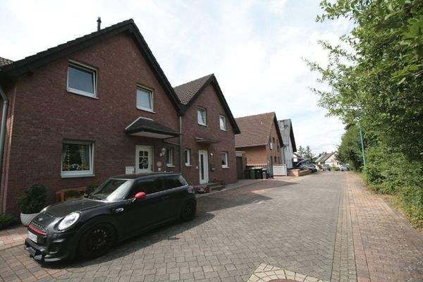 Nachbarschaftsbebauung Ansicht I