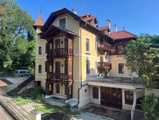 Brixen-Villa-Altbau-Stadtnah-Bressanone-Rienzdamm-