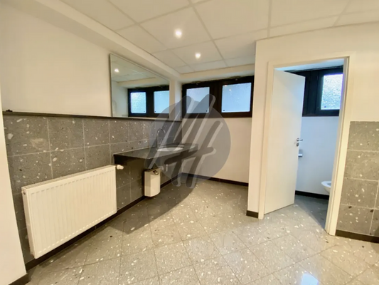 INFOS UNTER: 06171-586000