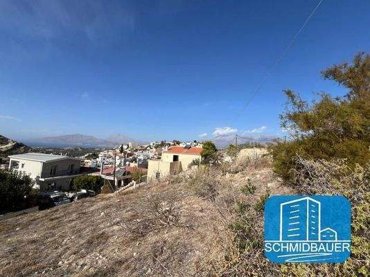 Kreta, Kamilari: Bebaubares Grundstück im Zentrum zu verkaufen