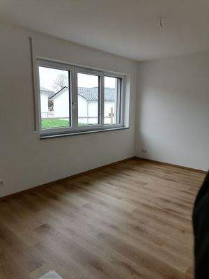 695a5bddf1f5d2.59491444-Schlafzimmer EG (3).jpg