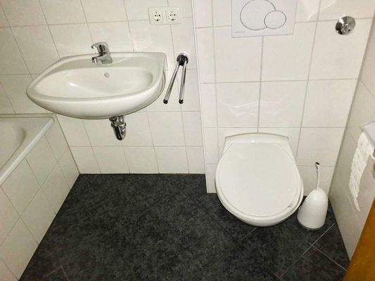 Innenliegendes Bad ähnlich