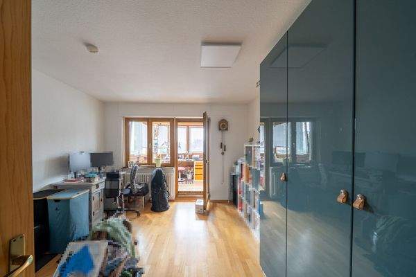 OG - Zimmer mit Zugang zum Wintergarten