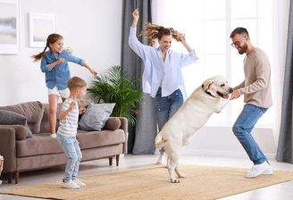 Haus-Familie-Wohnen-