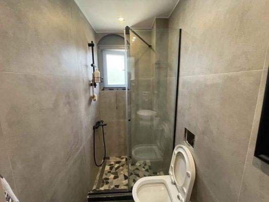 Kreta, Kamisiana: Moderne Villa mit Pool und Meerblick zu verkaufen