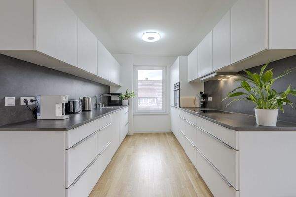 Zeitlos moderne Einbauküche