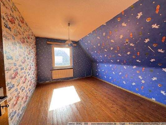 Wohnzimmer - aktuell Schlafzimmer II im DG