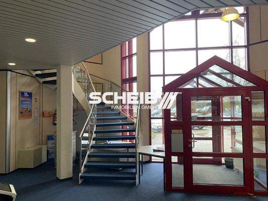 Treppe zum Obergeschoss