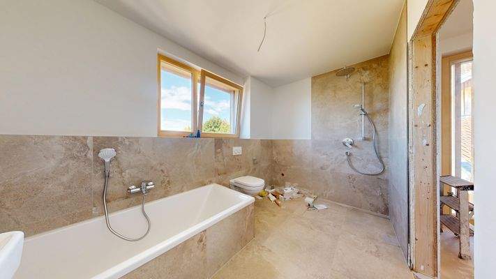 Hauptstrae-14-Oben-Kirchenseite-09162025_130952