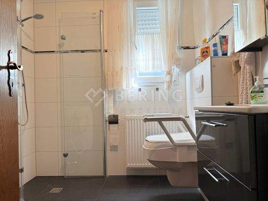 Modernisiertes Badezimmer EG