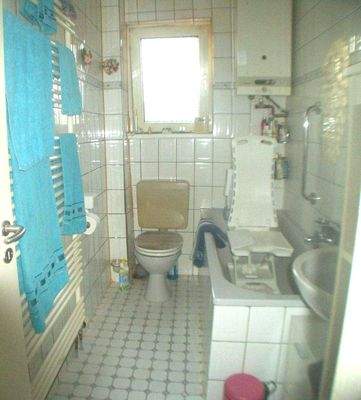 Blick ins Bad im Erdgeschoss