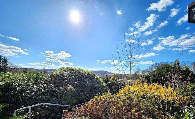 AUSBLICK VON DER TERRASSE