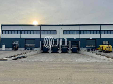 Schönefeld Halle, Schönefeld Hallenfläche